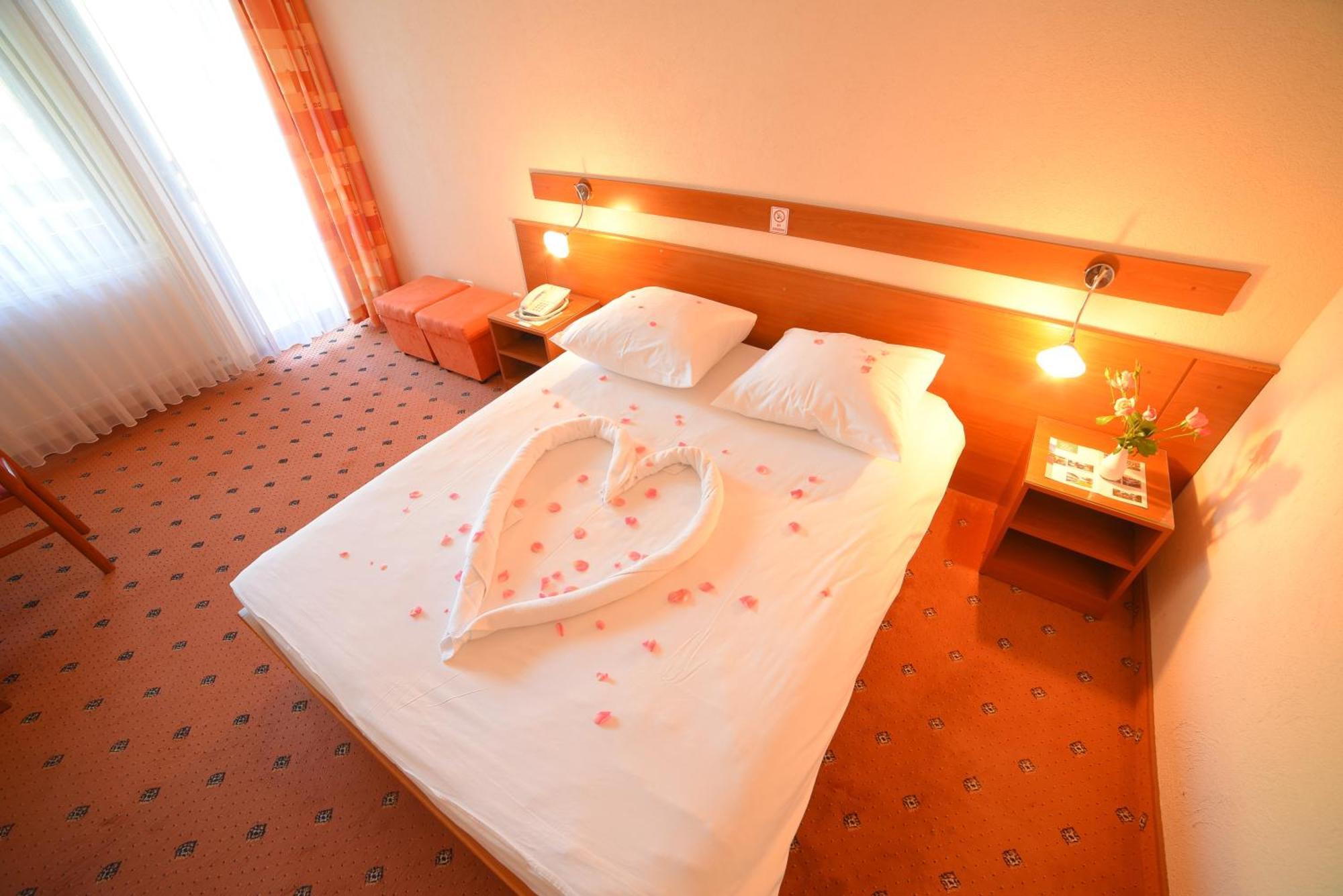 Hotel Ada Bihać Exteriér fotografie