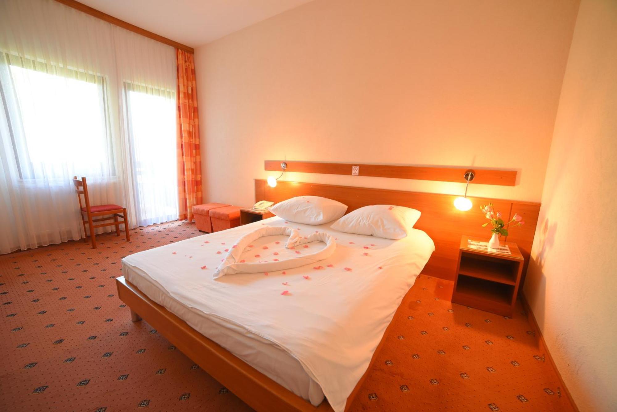 Hotel Ada Bihać Exteriér fotografie