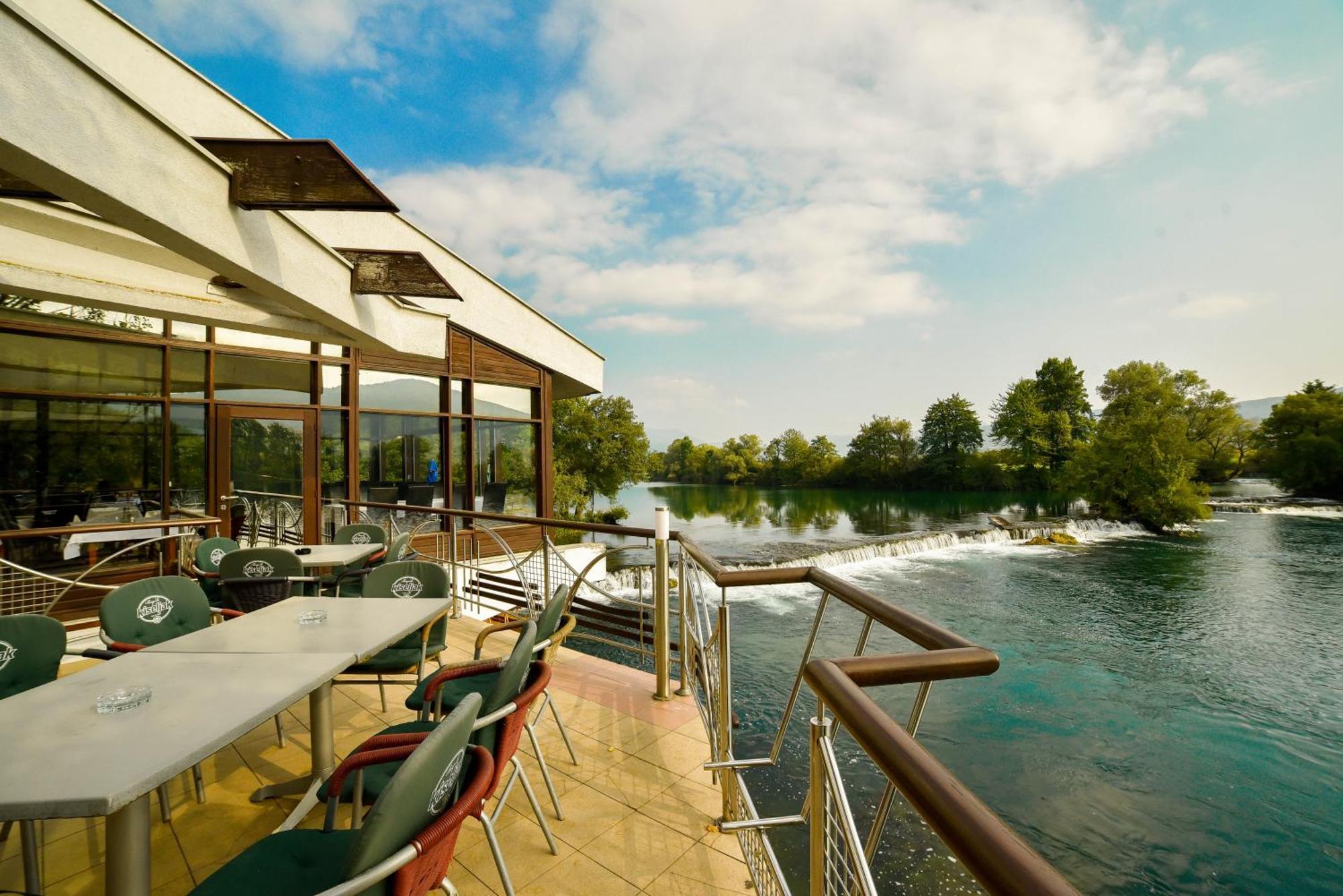 Hotel Ada Bihać Exteriér fotografie