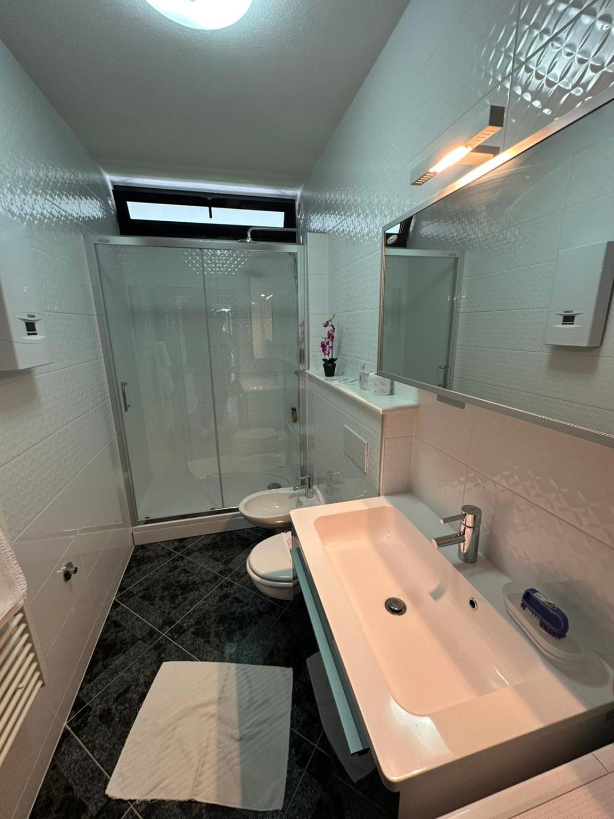 Hotel Ada Bihać Exteriér fotografie
