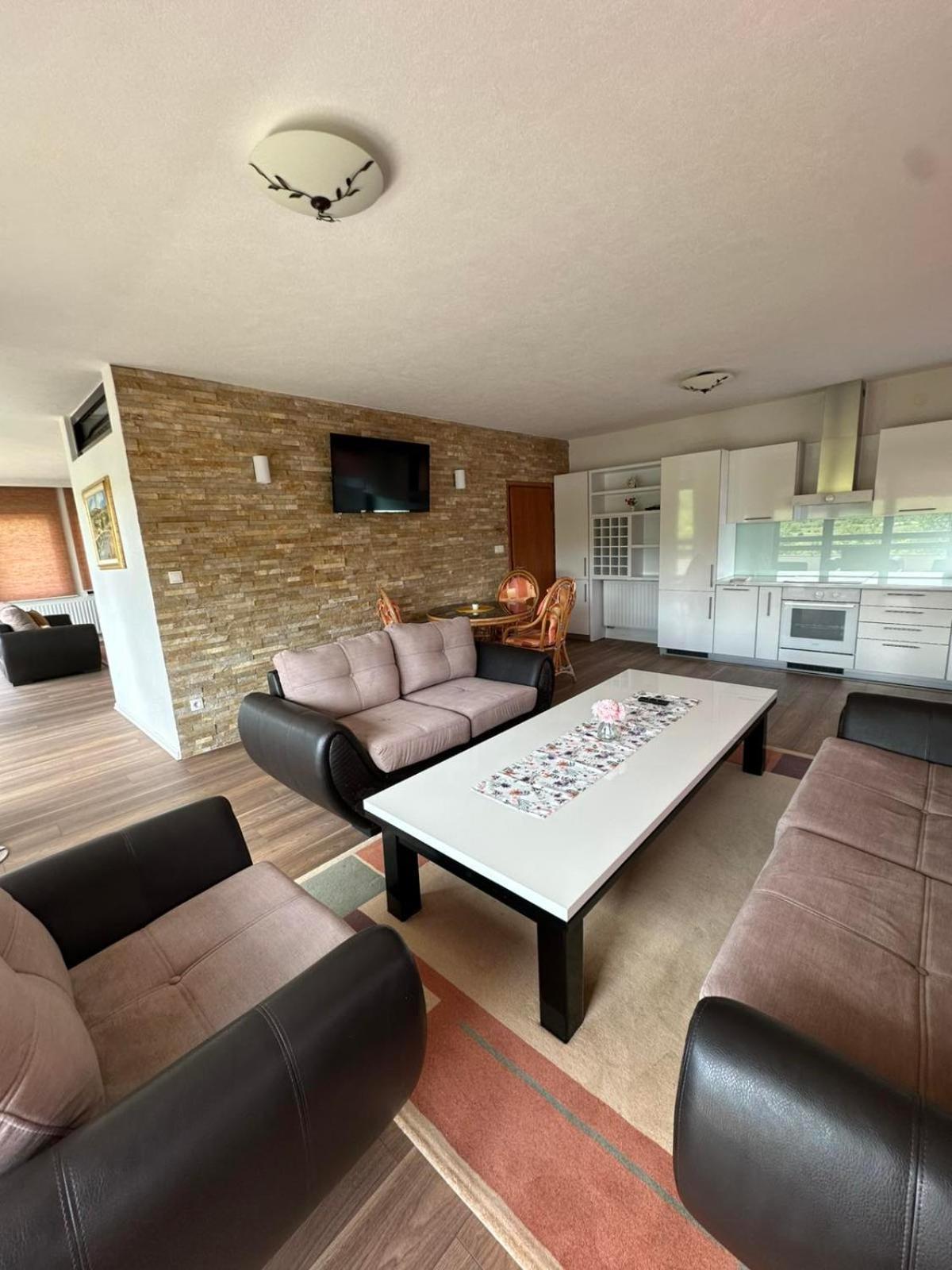 Hotel Ada Bihać Exteriér fotografie